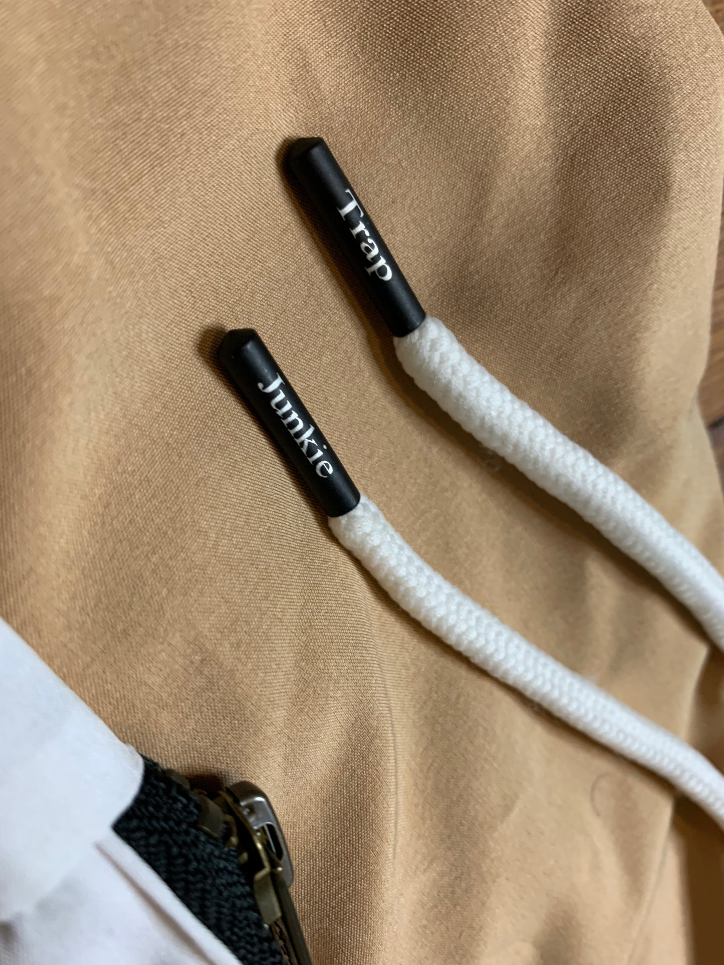 Trapper Cargo Shorts (Nude)